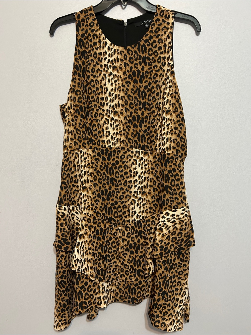 19 Cooper Leopard Print Tiered Sleeveless Dress